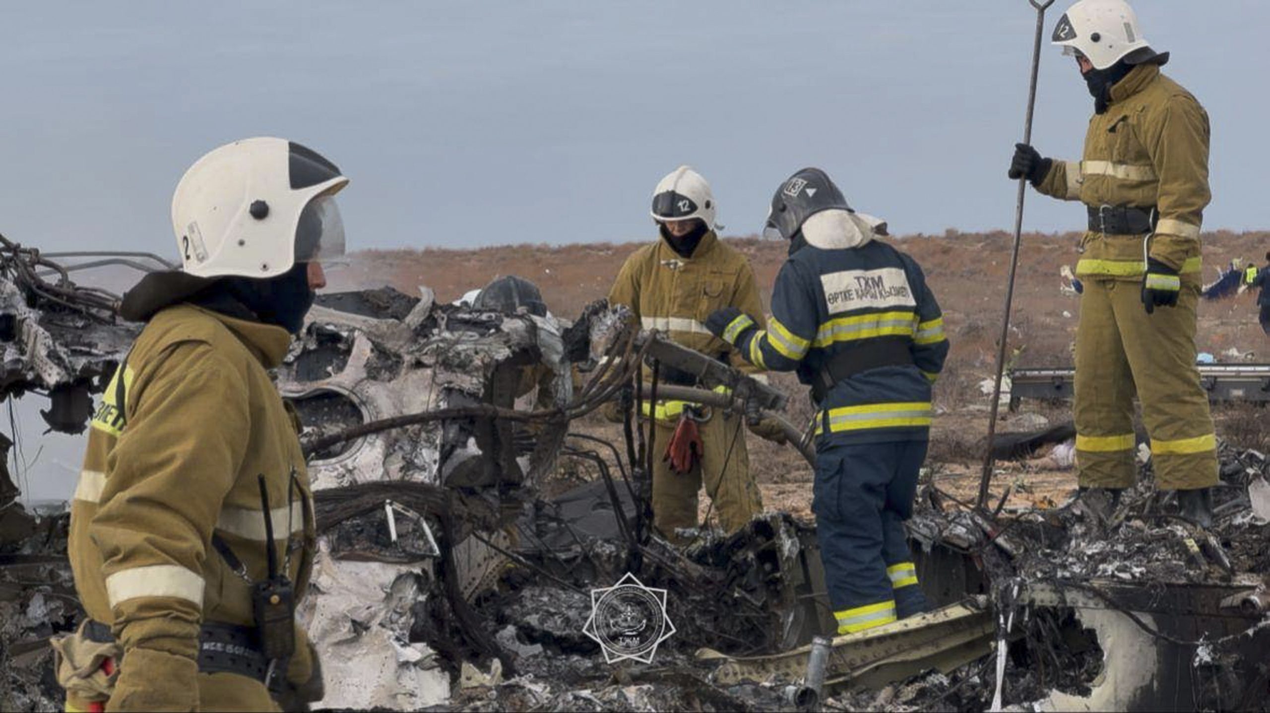 Los daños en el fuselaje indican que un misil ruso derribó el vuelo Azerbaiyán-Chechenia